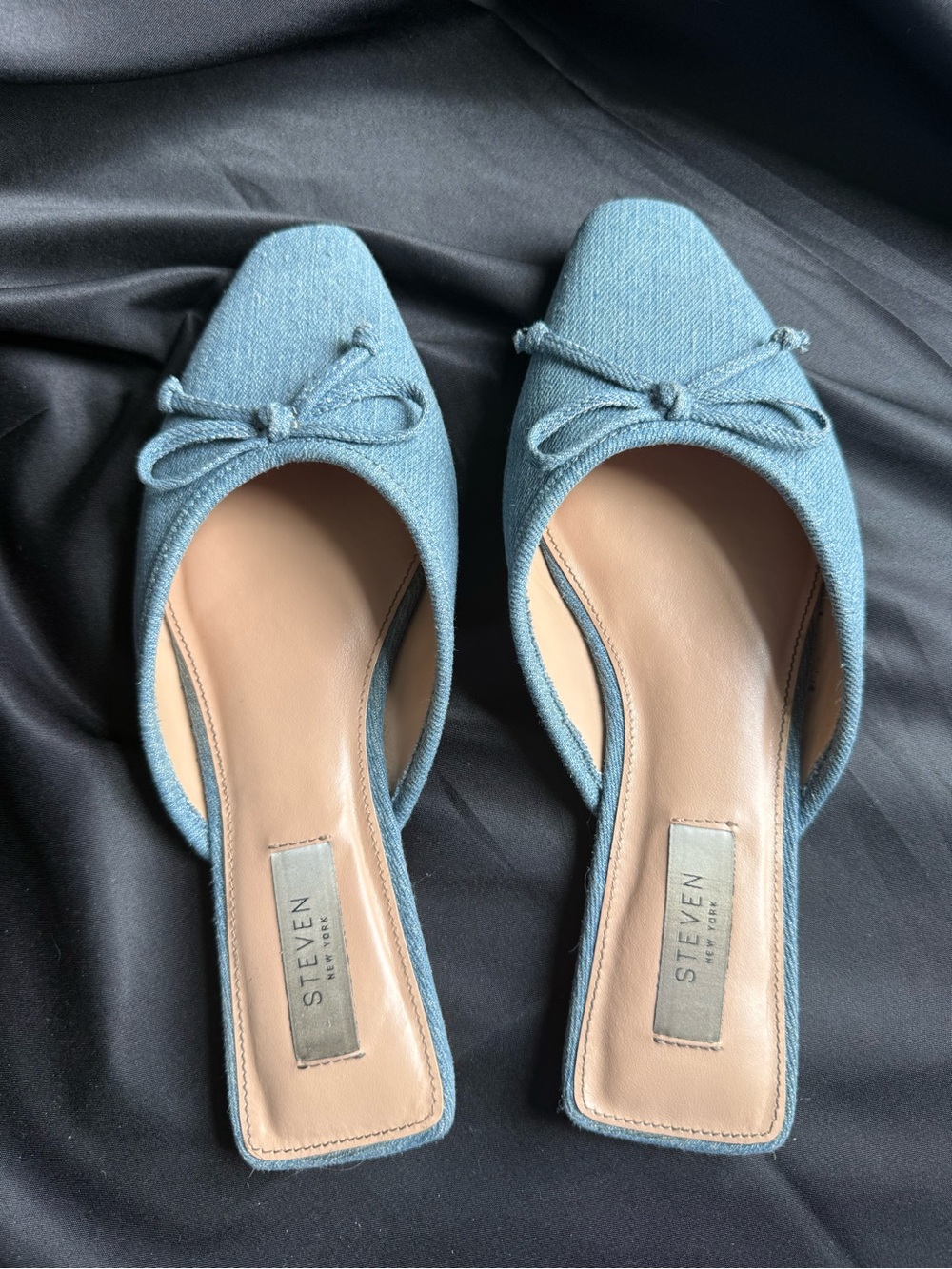 STEVEN by Steve Madden Denim Blue Square-Toe Bow Mule